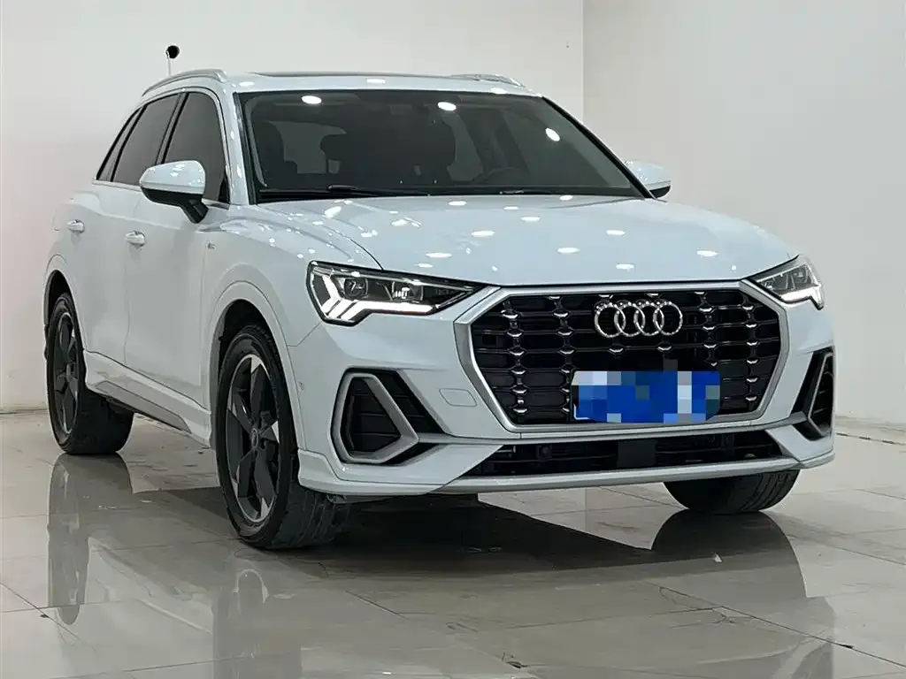 Audi Q3 — фото 5
