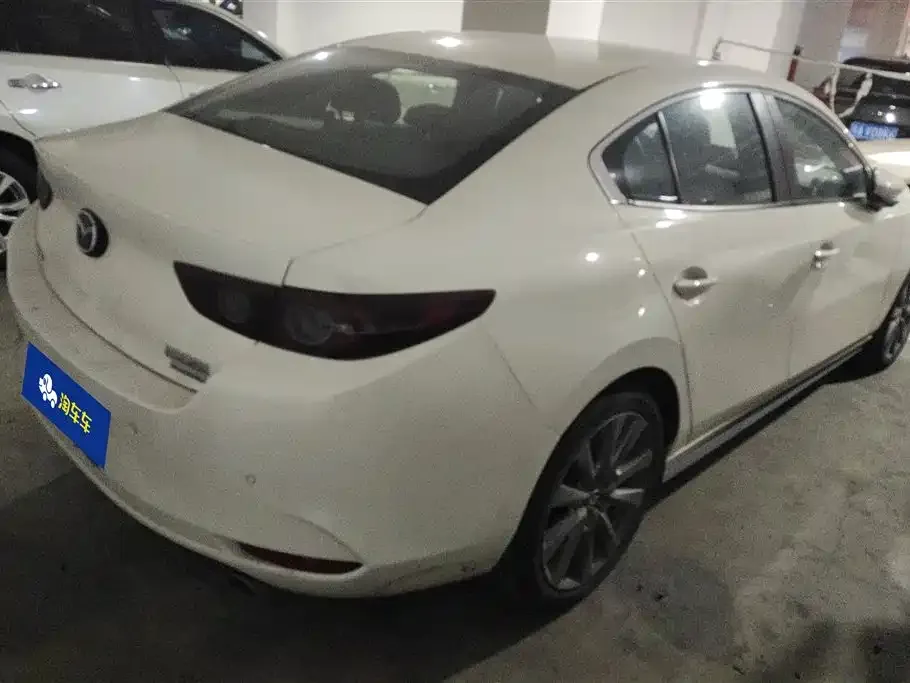 Mazda 3 Axela 2025 из CN, фото 10
