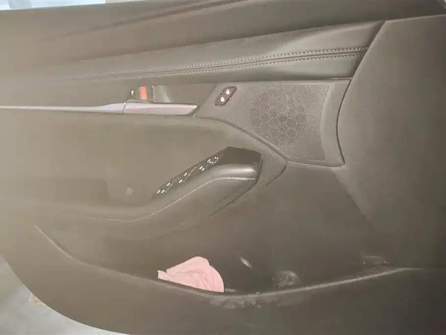 Mazda 3 Axela 2025 из CN, фото 4