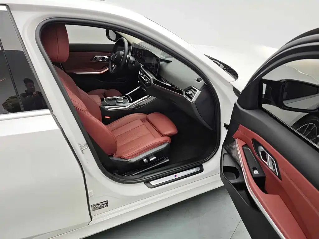 BMW 3 Series — фото 10