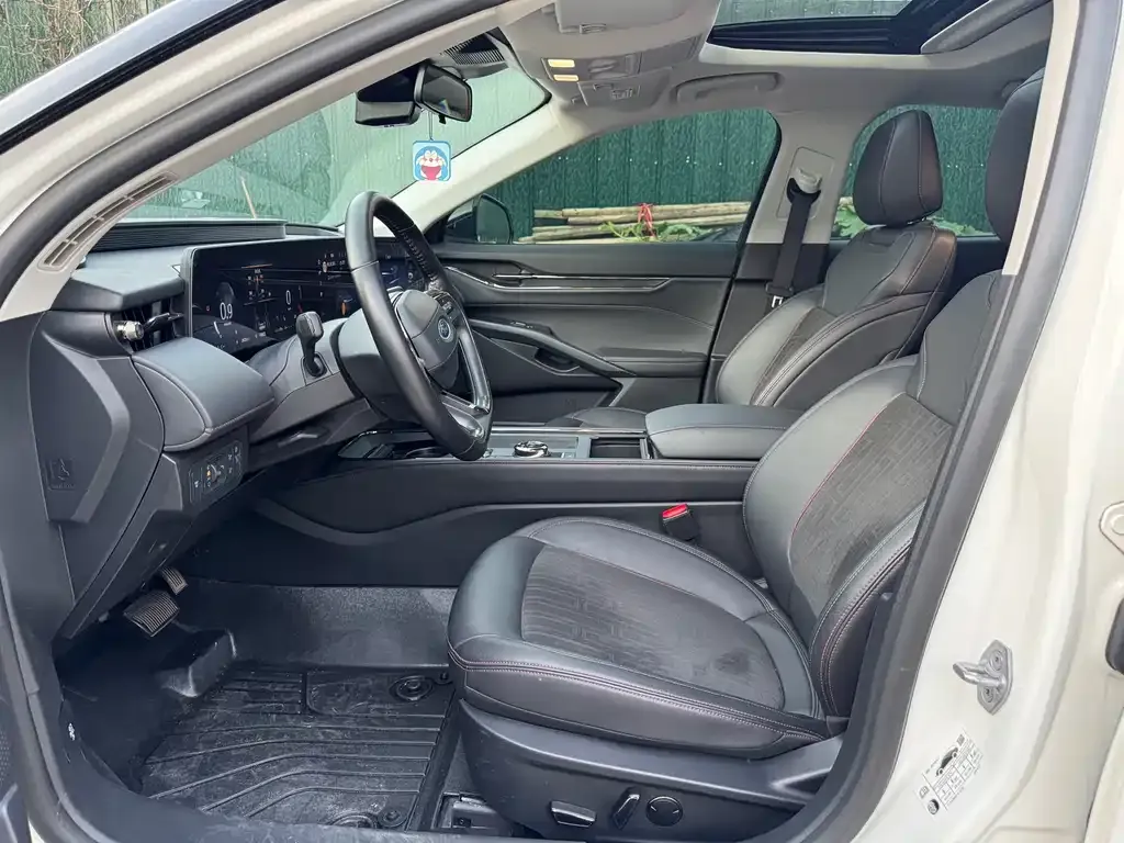 Ford Mondeo 2023 из CN, фото 8