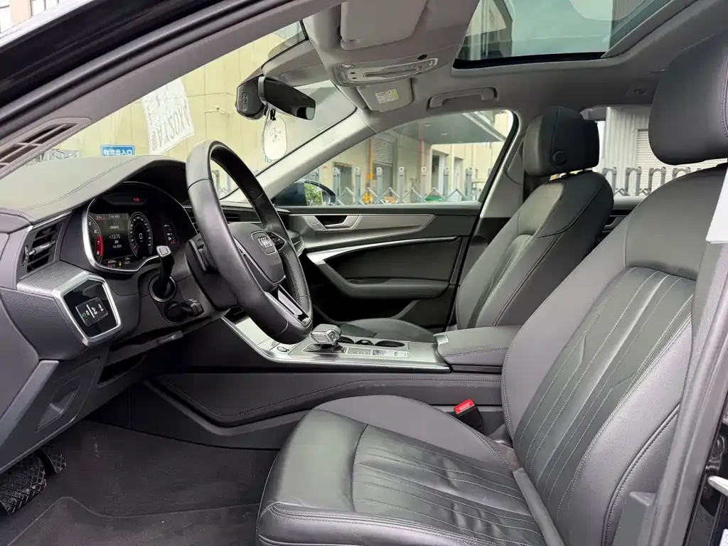 Audi A6 (Import) — фото 4