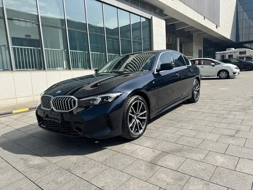 BMW 3 Series — фото 1