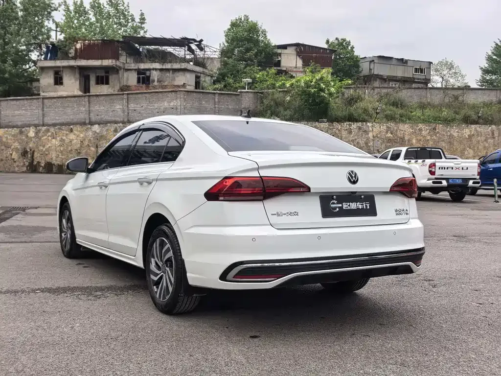 Volkswagen Bora 2023 из CN, фото 7