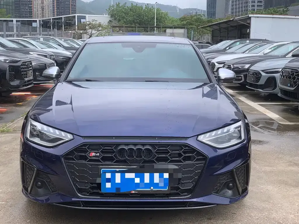 Audi S4 2023 из CN, фото 9