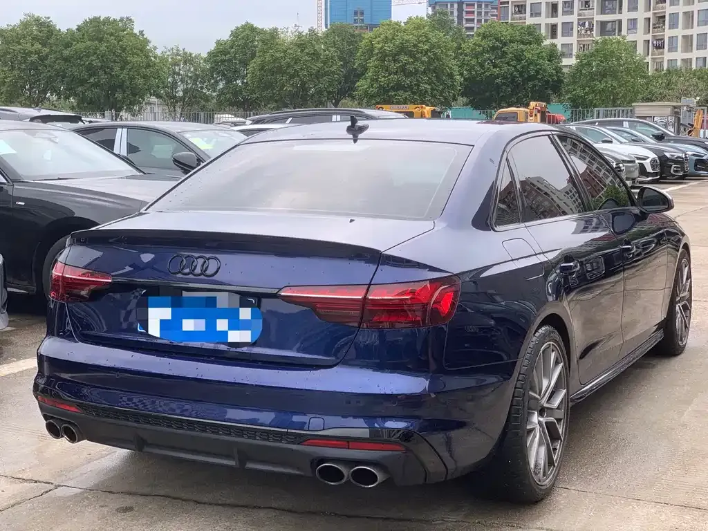Audi S4 2023 из CN, фото 6