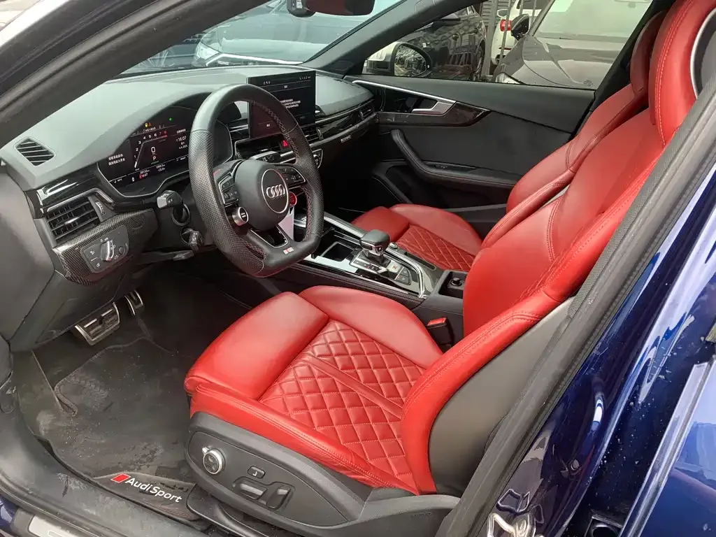 Audi S4 2023 из CN, фото 4