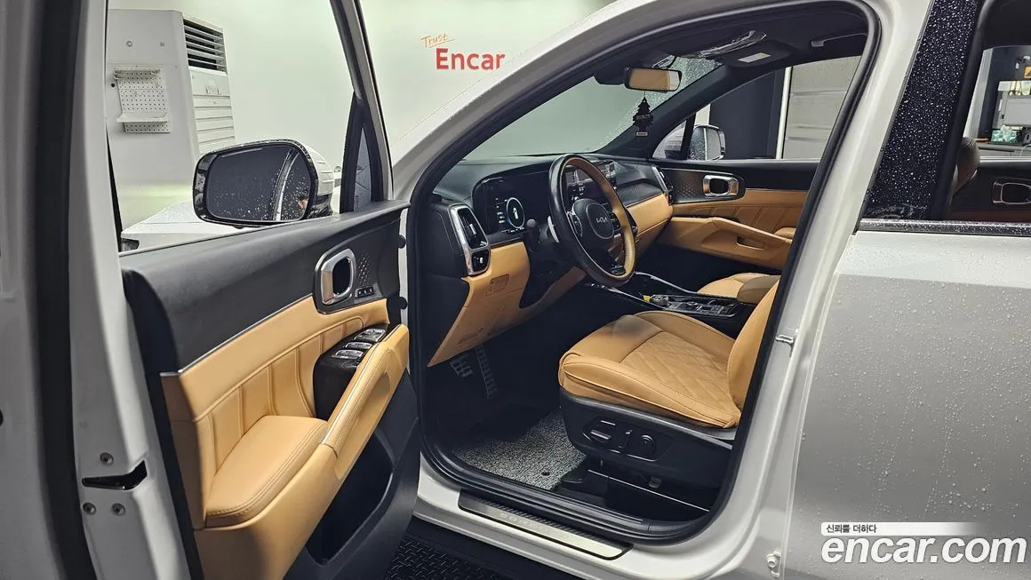 Kia Sorento — фото 10