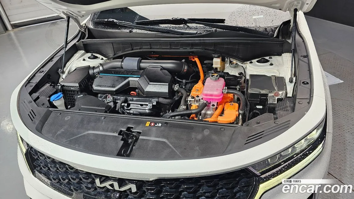 Kia Sorento — фото 8