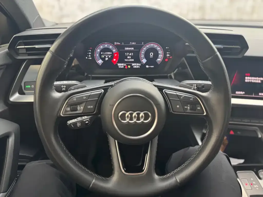 Audi A3 — фото 2