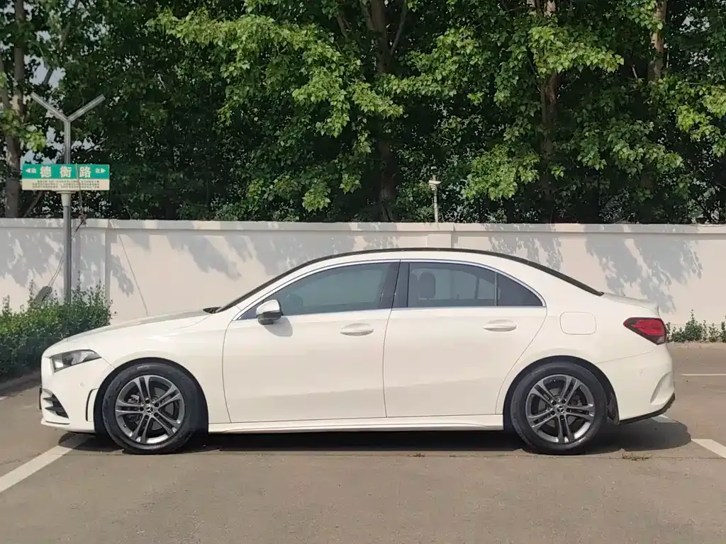 Mercedes-Benz A-Class 2021 из CN, фото 8