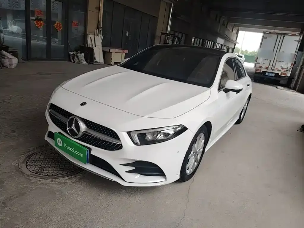 Mercedes-Benz A-Class — фото 1