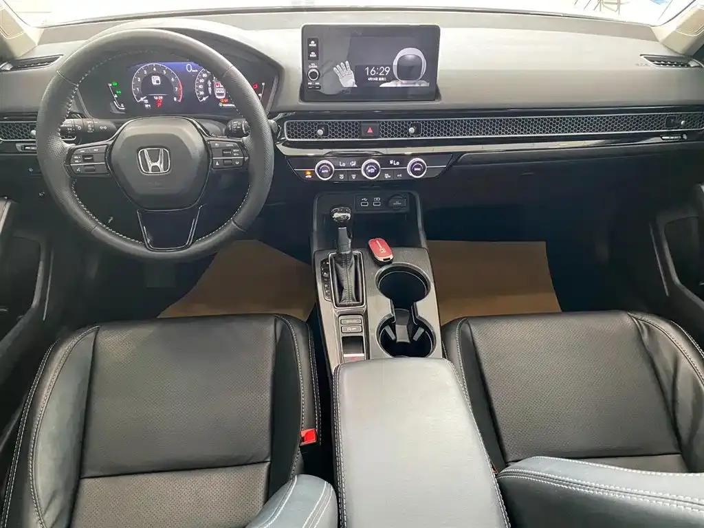 Honda Civic — фото 3