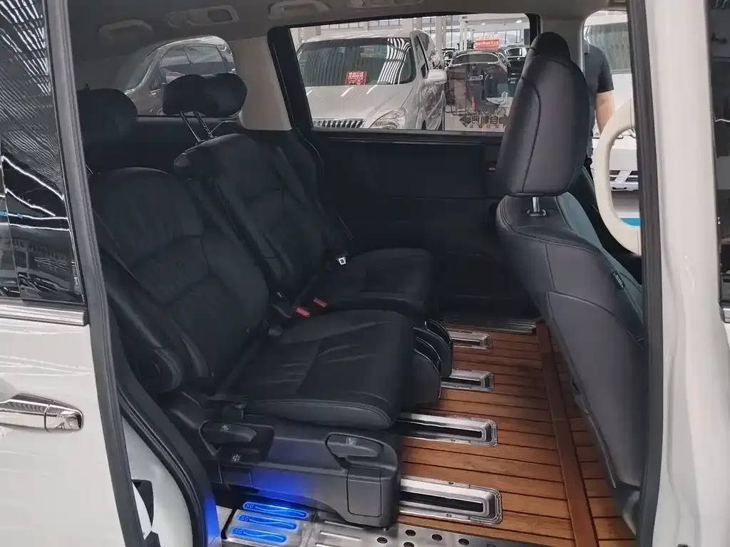 Honda Odyssey 2023 из CN, фото 10