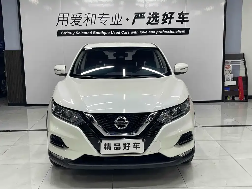 Nissan Qashqai 2021 из CN, фото 2