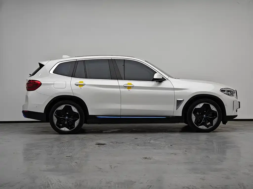 BMW iX3 2021 из CN, фото 7