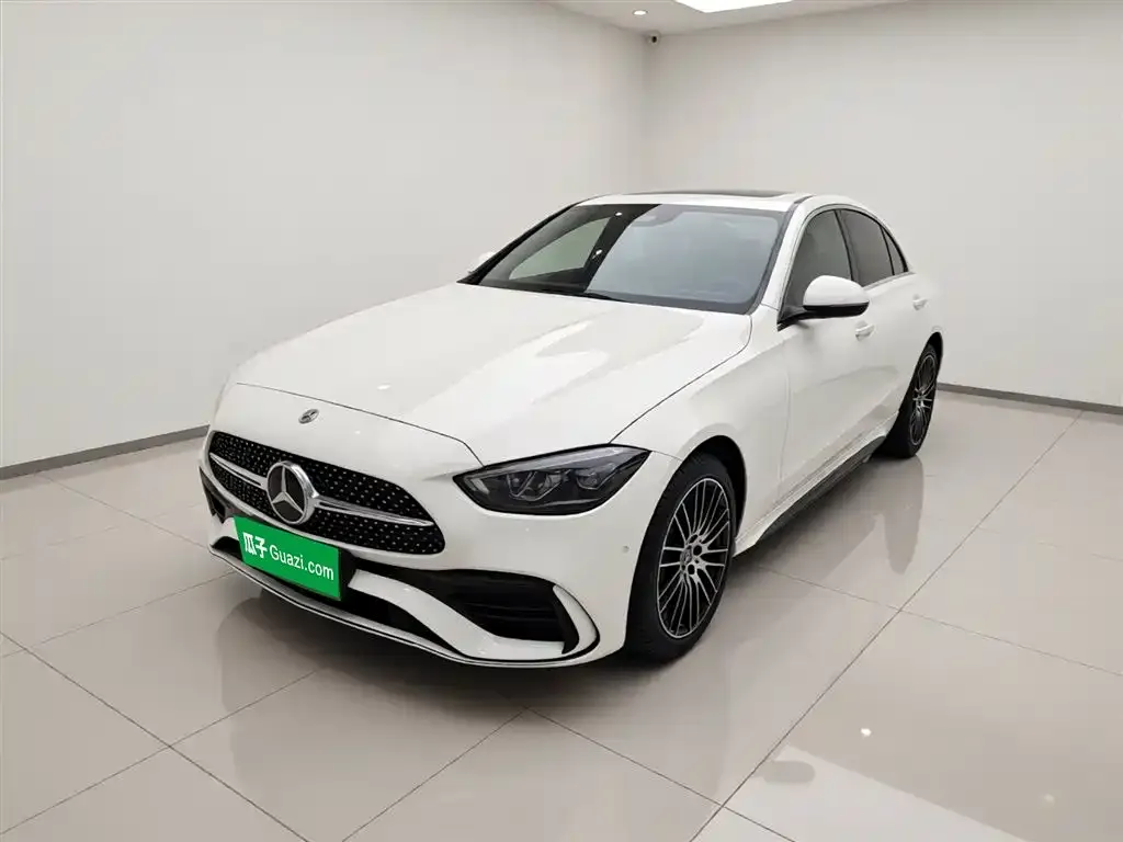 Mercedes-Benz C-Class — фото 1