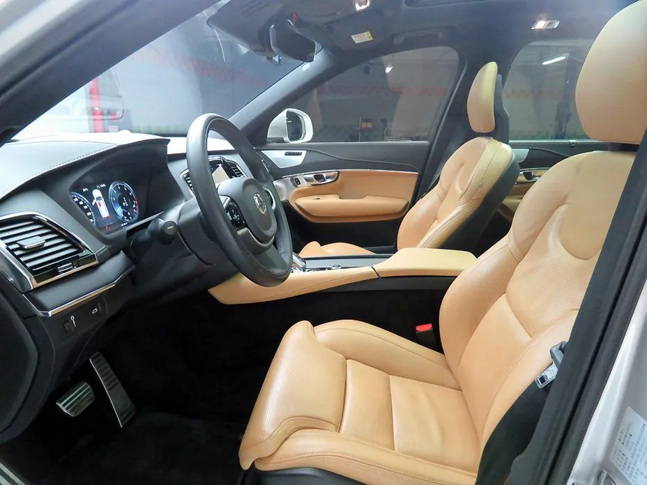 Volvo XC90 2021 из KR, фото 2