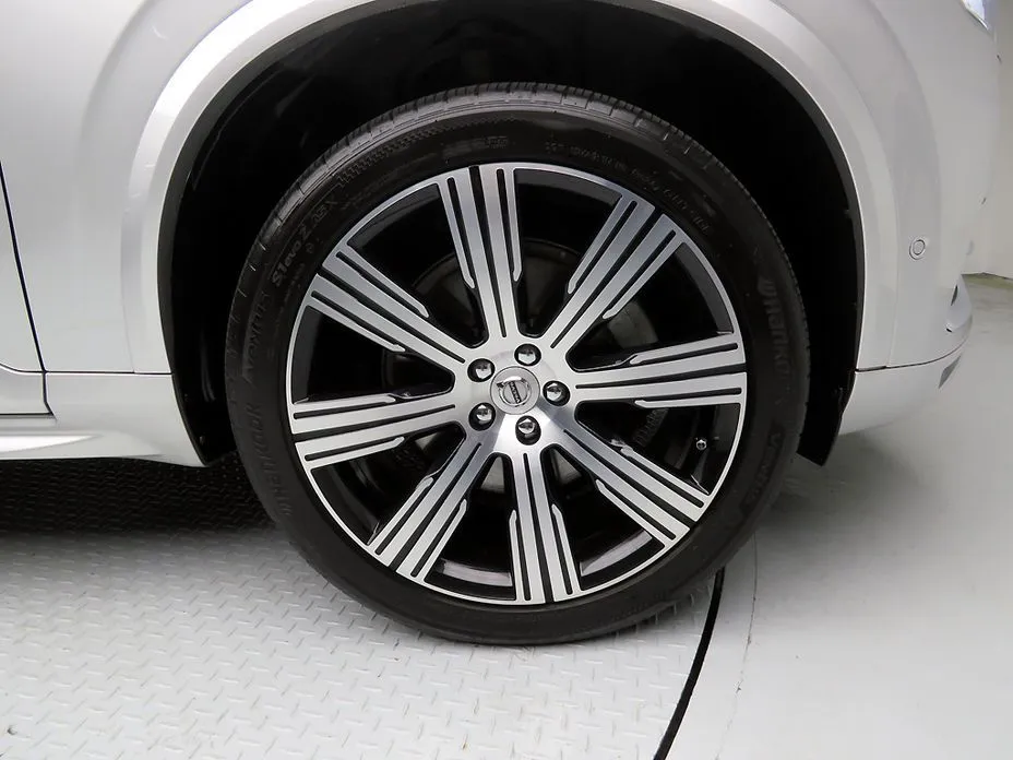 Volvo XC90 2021 из KR, фото 4