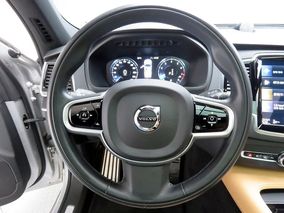 Volvo XC90 2021 из KR, фото 8