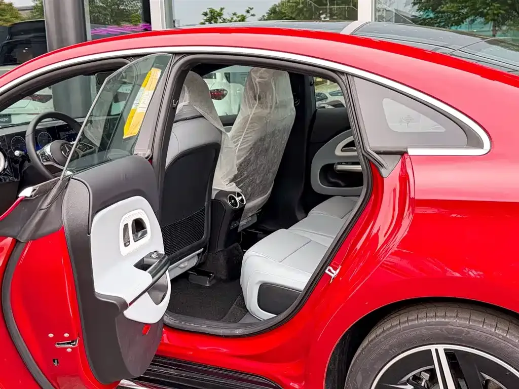 Mercedes-Benz CLA PHEV 2025 из CN, фото 8