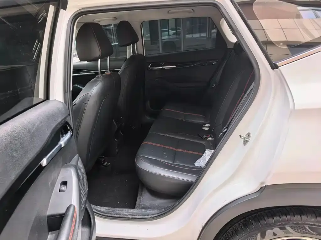 Kia KX3 2022 из CN, фото 2