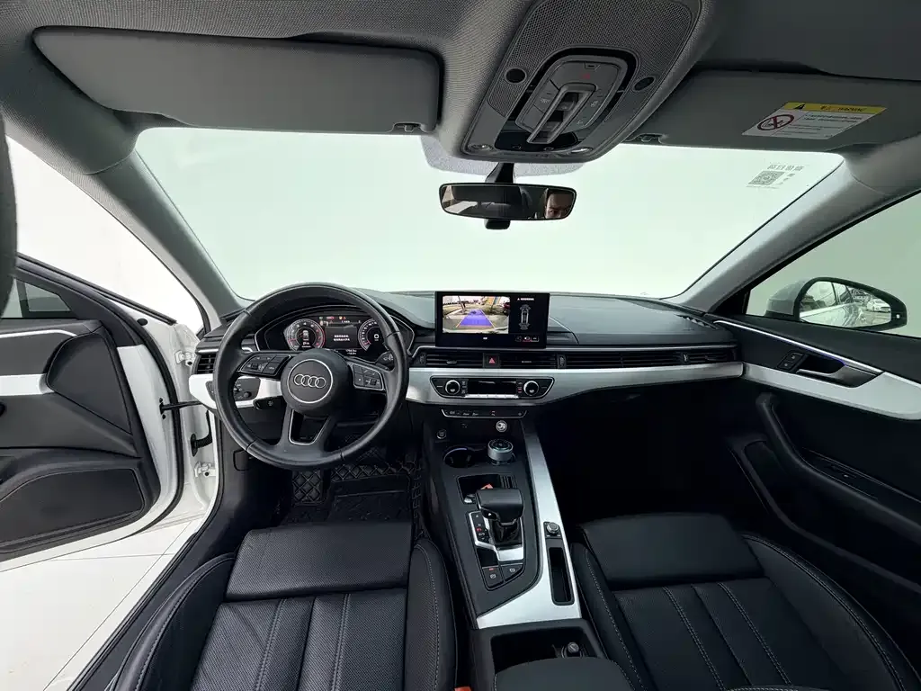 Audi A4L 2022 из CN, фото 6