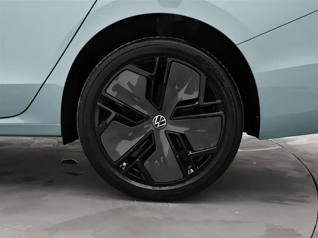 Volkswagen Passat — фото 7