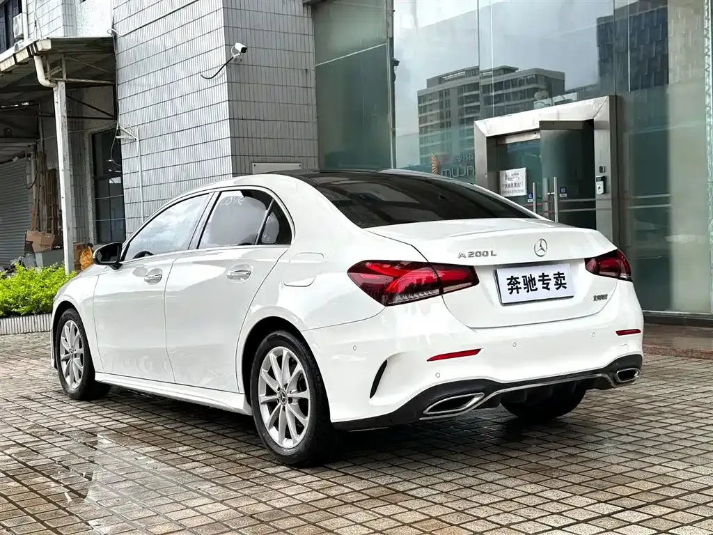 Mercedes-Benz A-Class — фото 7