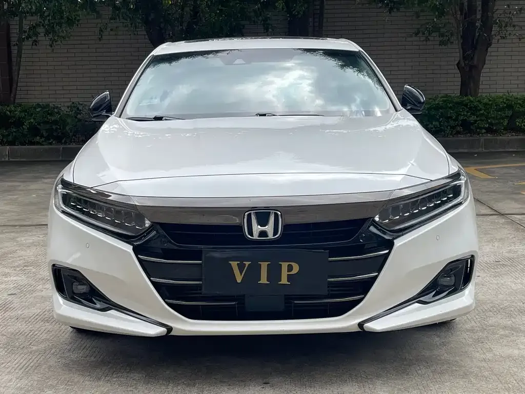 Honda Accord — фото 3