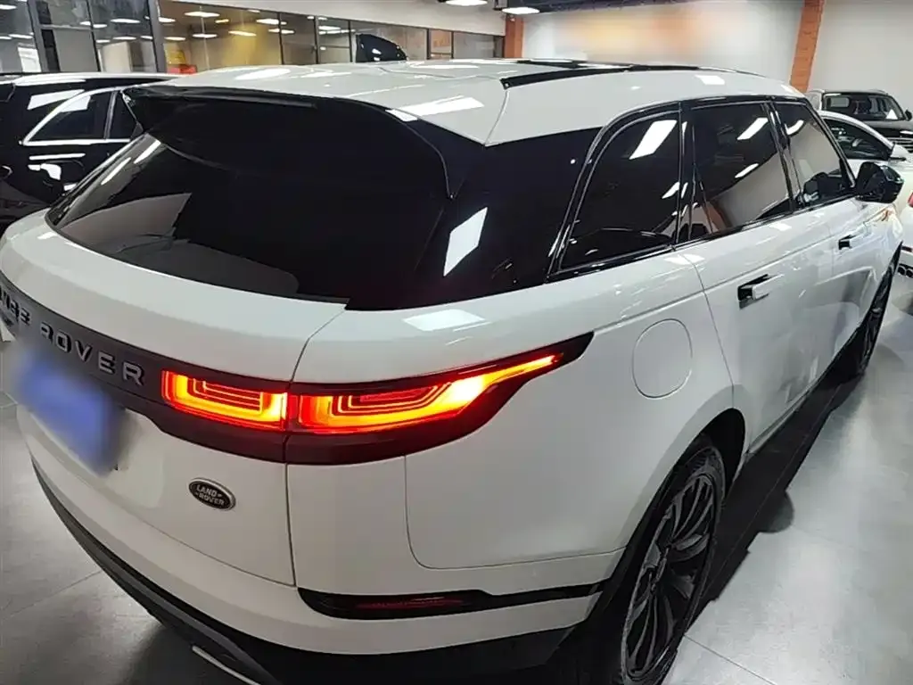 Land Rover Velar — фото 9