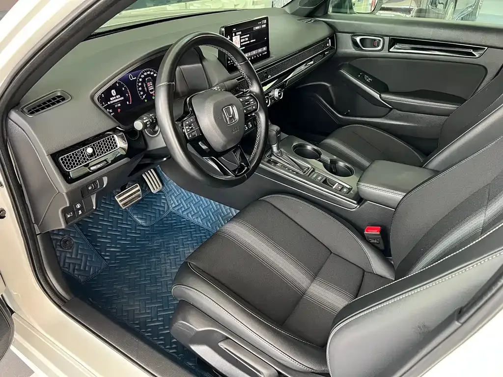 Honda Civic — фото 6