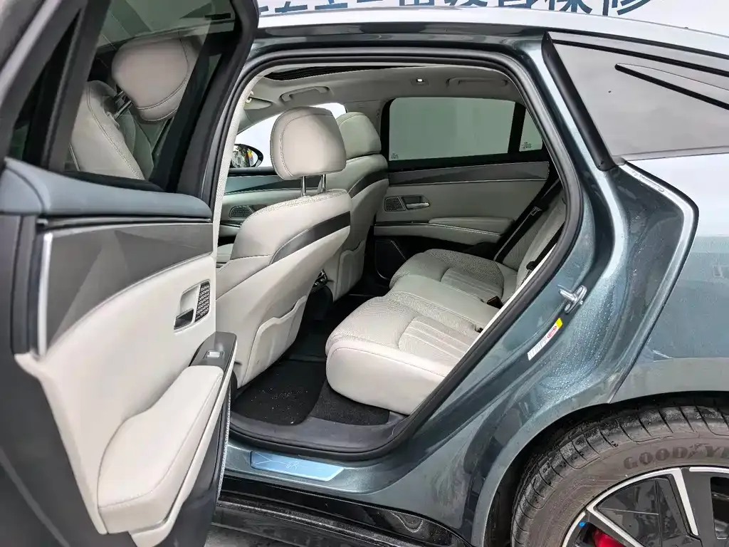 BYD Han L 2025 из CN, фото 4
