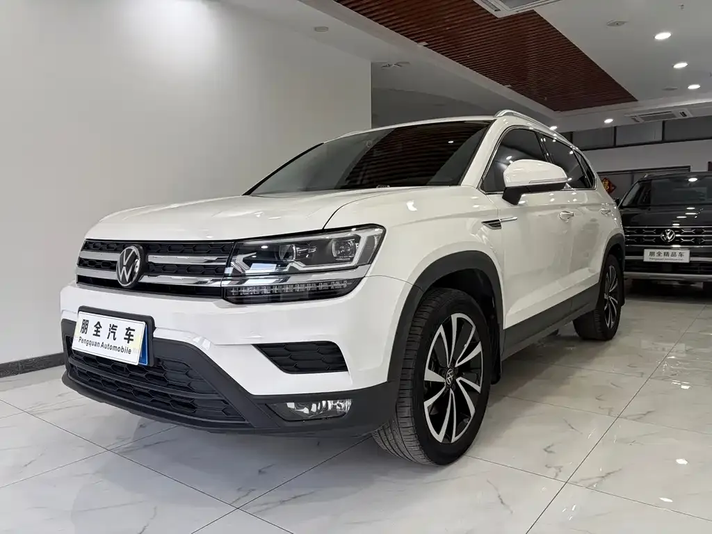 Volkswagen Tharu — фото 1