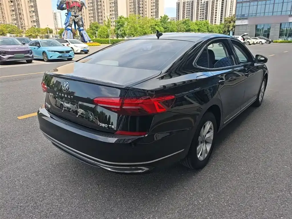 Volkswagen Passat 2022 из CN, фото 9