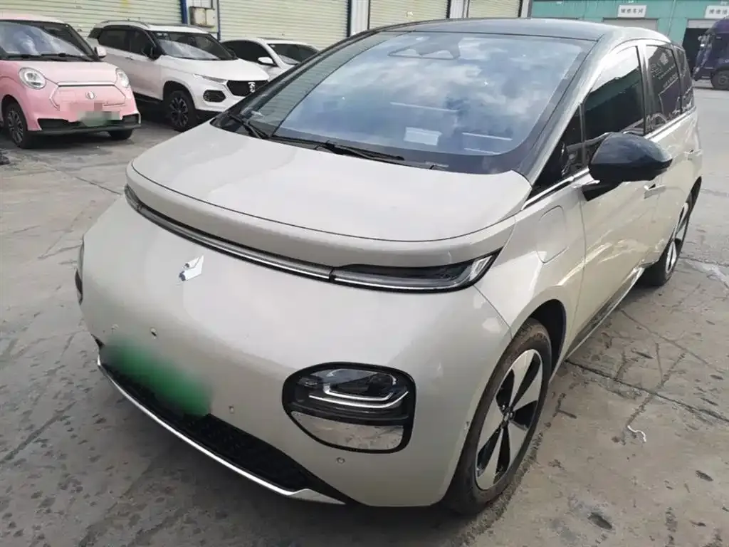 Baojun Yunduo — фото 9