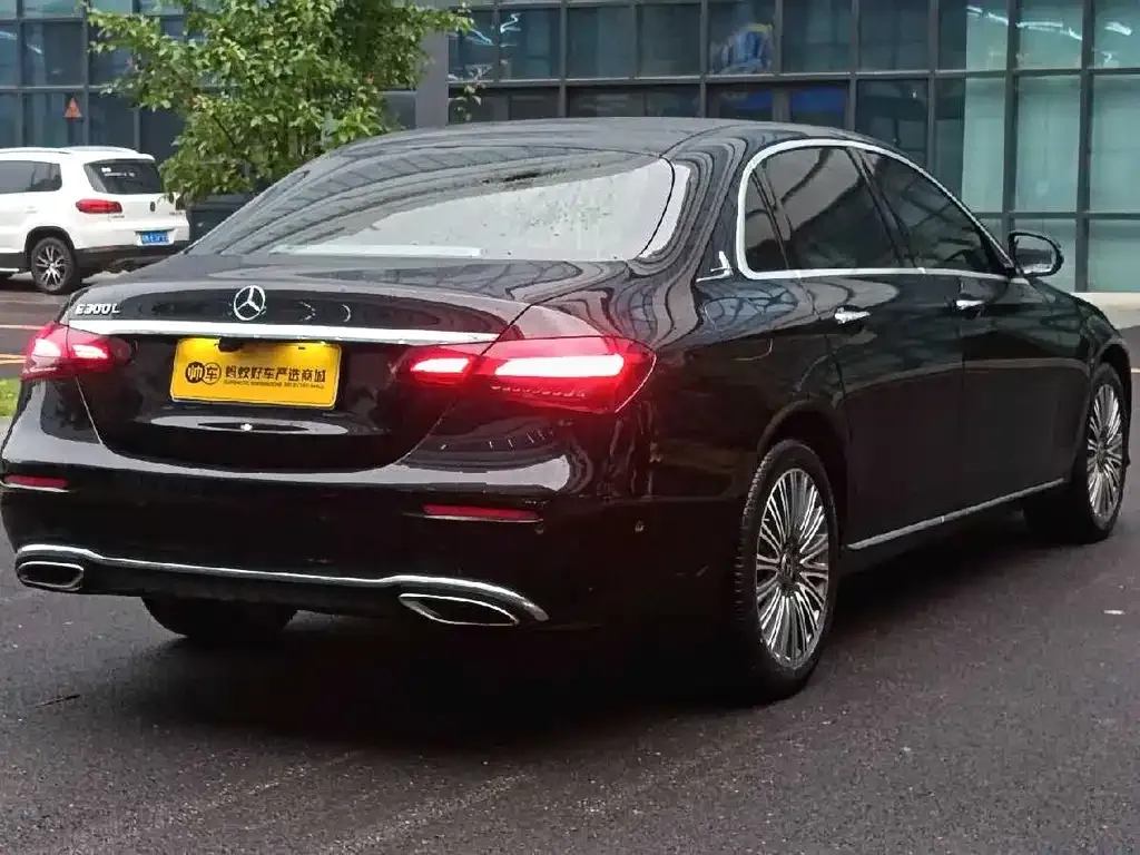 Mercedes-Benz E-Class 2021 из CN, фото 7