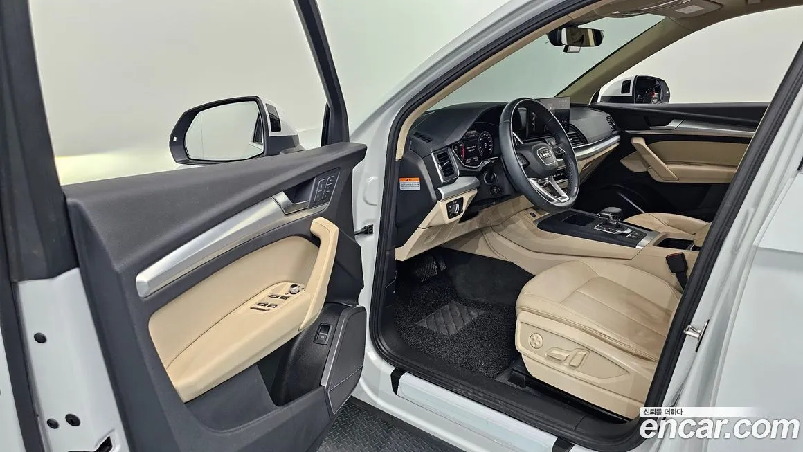 Audi Q5 2021 из KR, фото 5