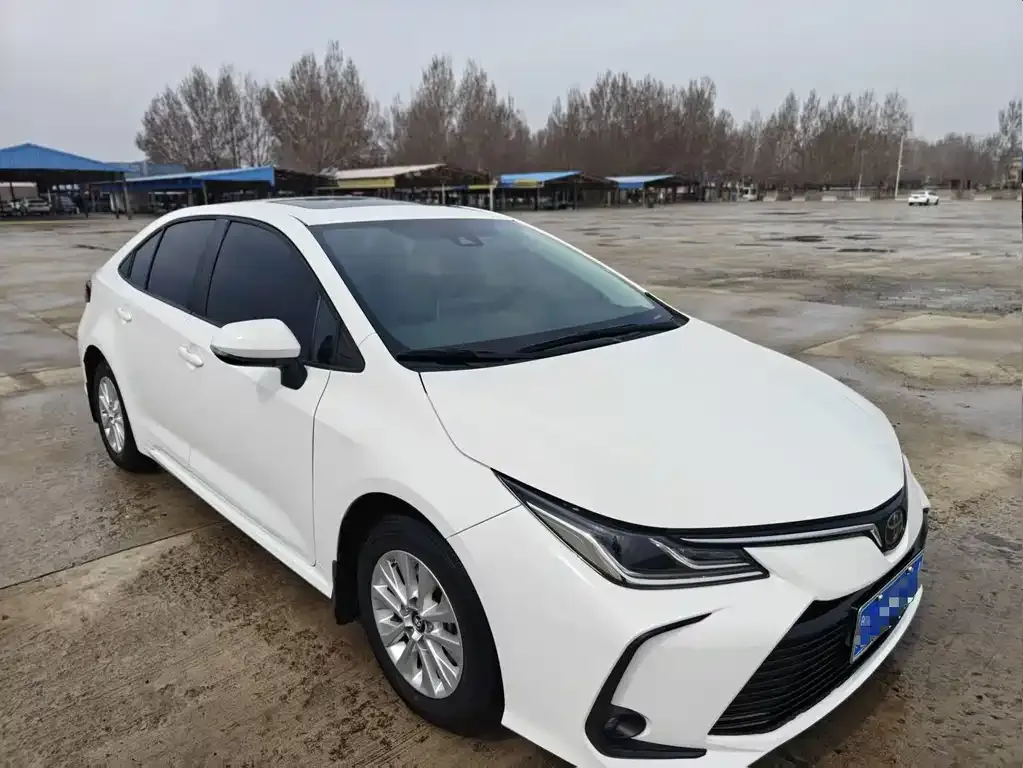 Toyota Corolla 2022 из CN, фото 8