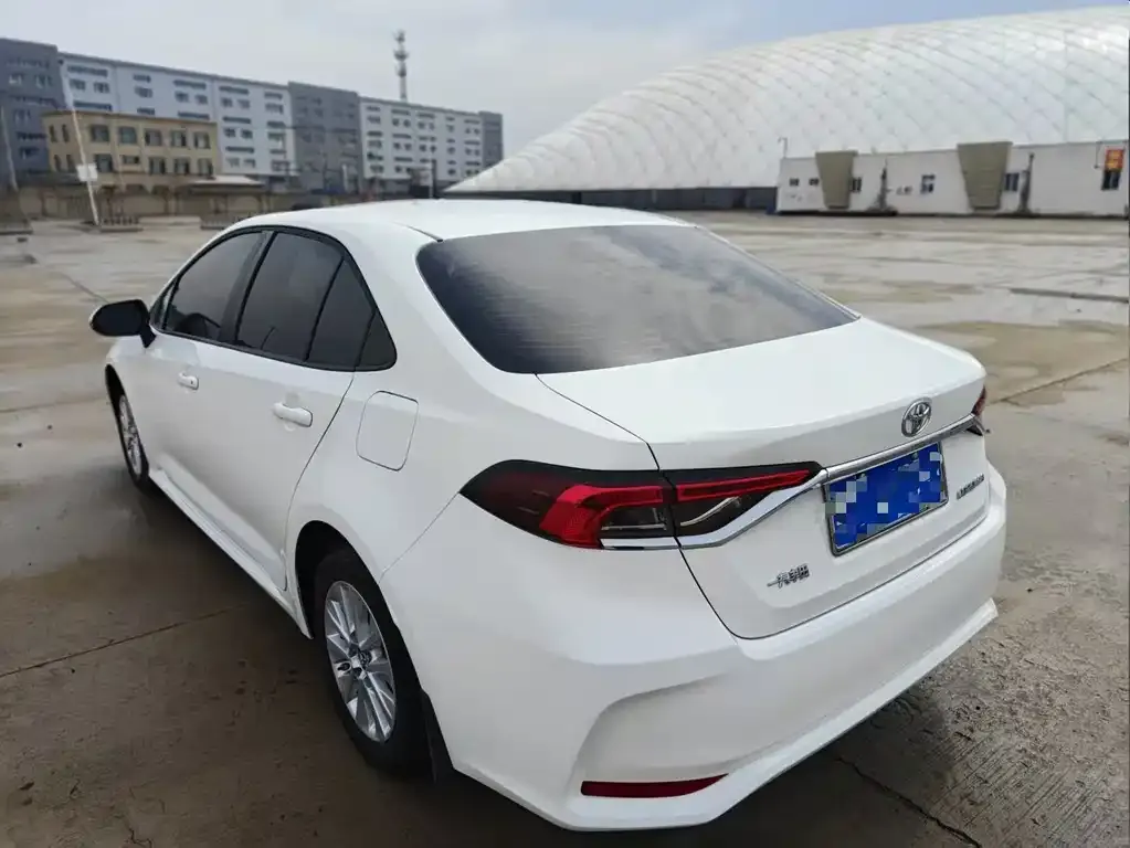 Toyota Corolla 2022 из CN, фото 2