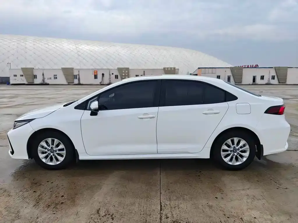 Toyota Corolla 2022 из CN, фото 4