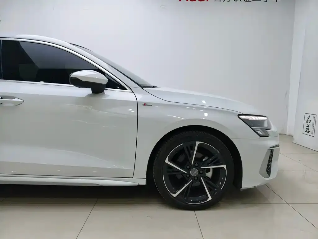 Audi A3 — фото 5