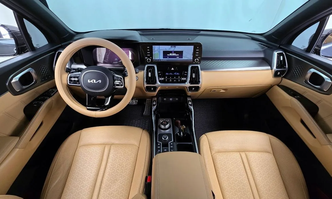 Kia Sorento — фото 8