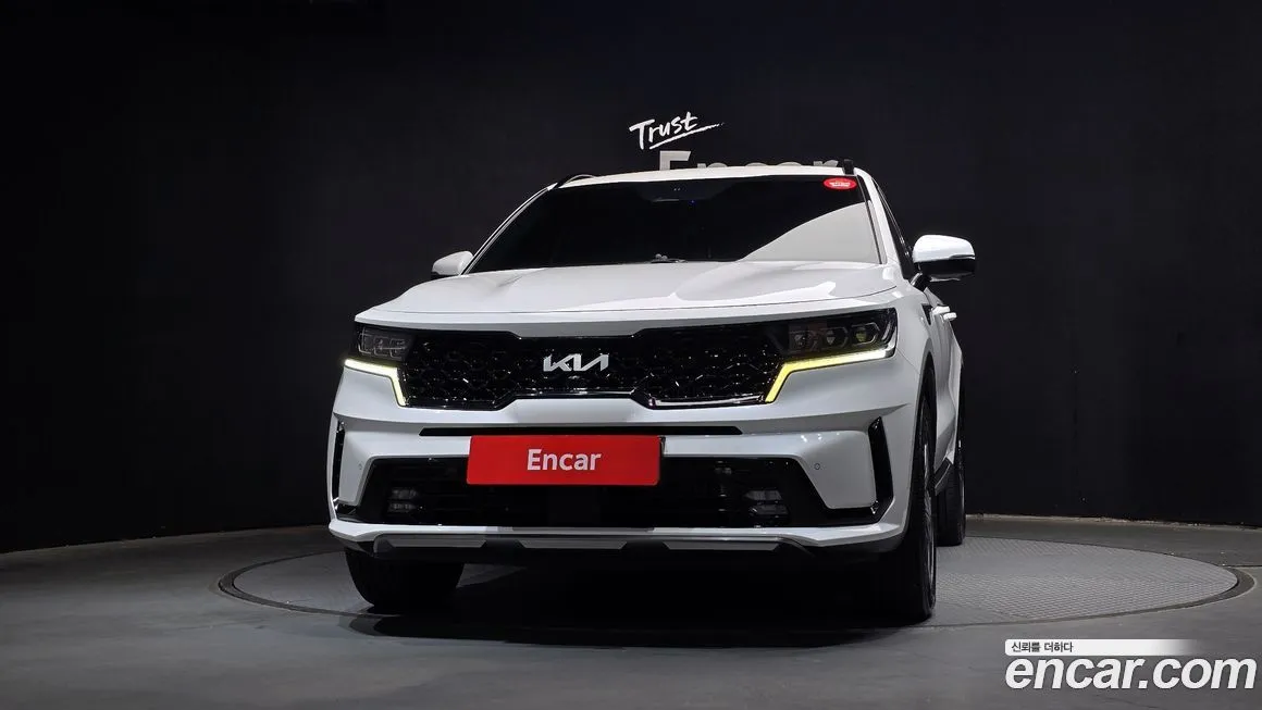 Kia Sorento — фото 4