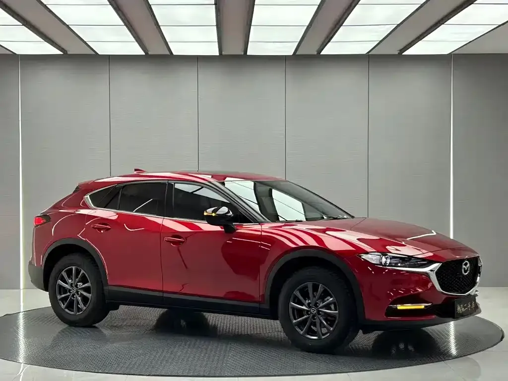 Mazda CX-4 — фото 10