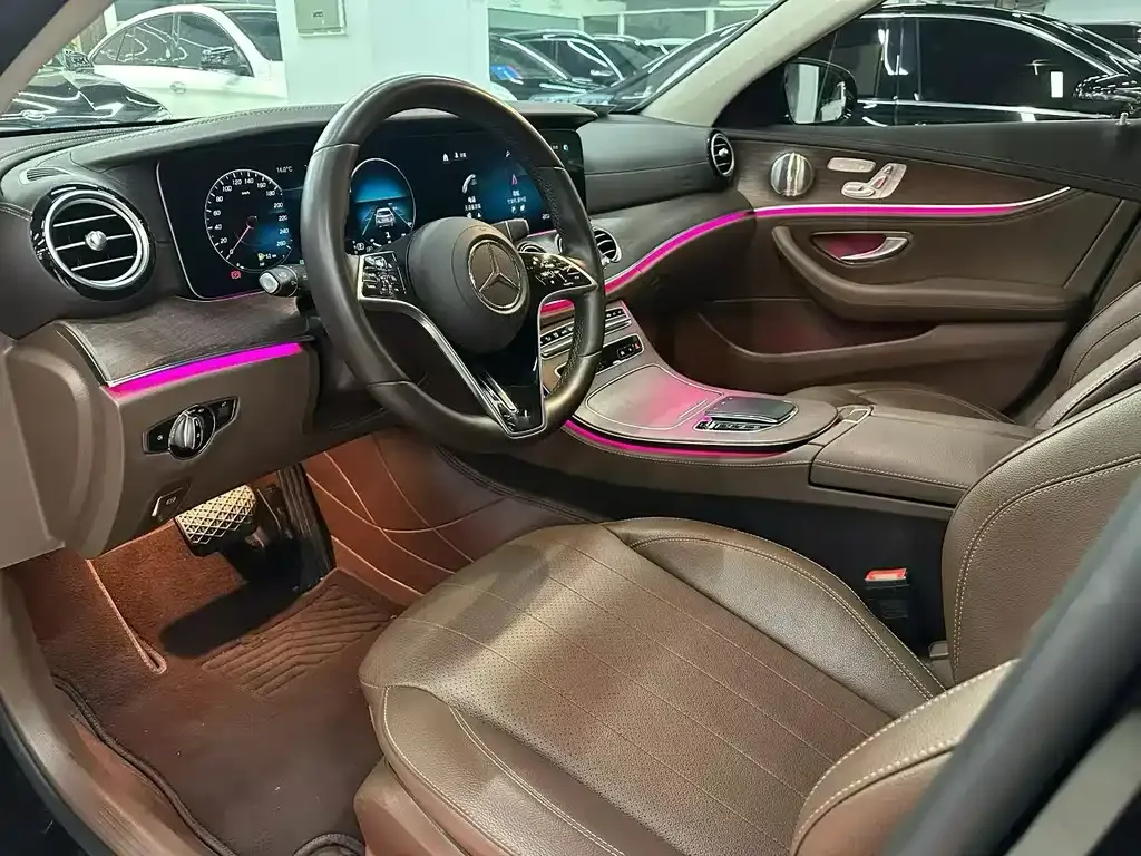 Mercedes-Benz E-Class 2023 из CN, фото 7