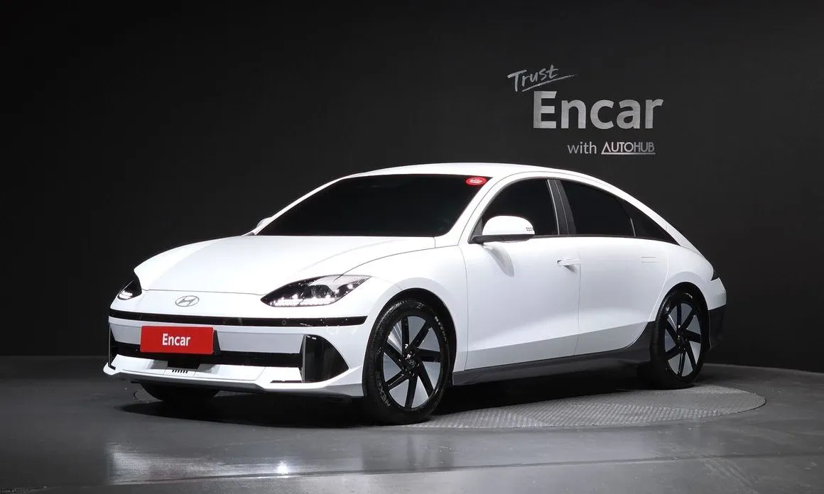 Hyundai Ioniq6 — фото 1