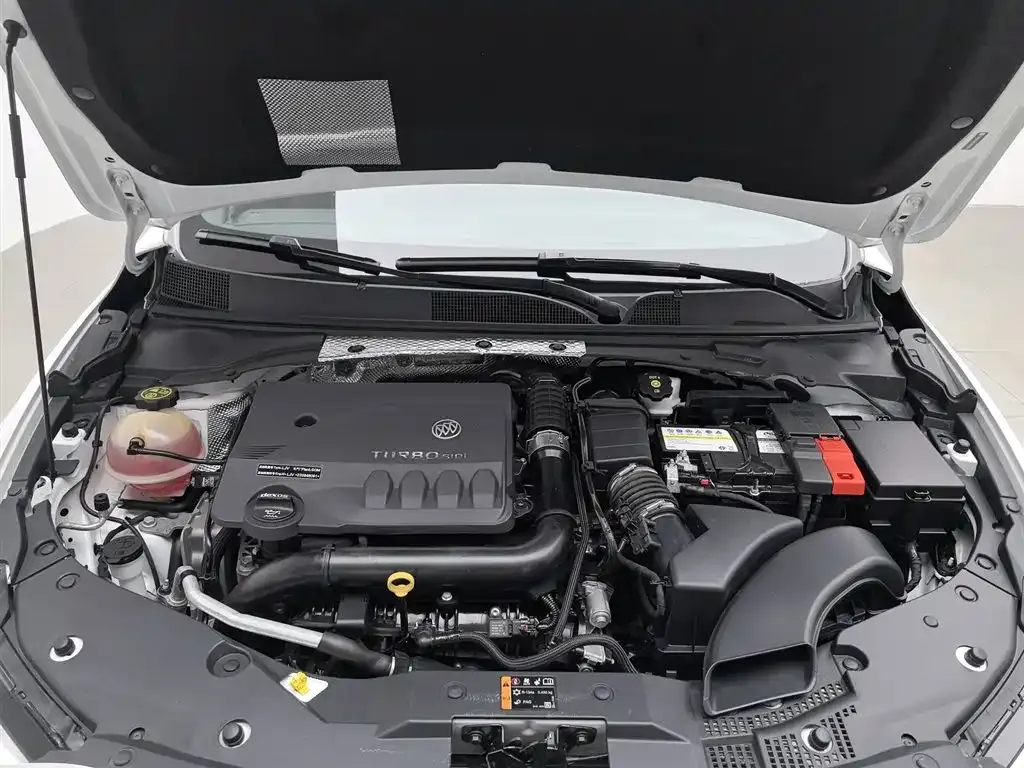 Buick Verano 2024 из CN, фото 8