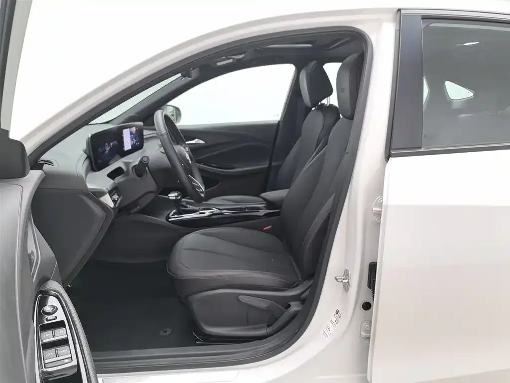 Buick Verano 2024 из CN, фото 6