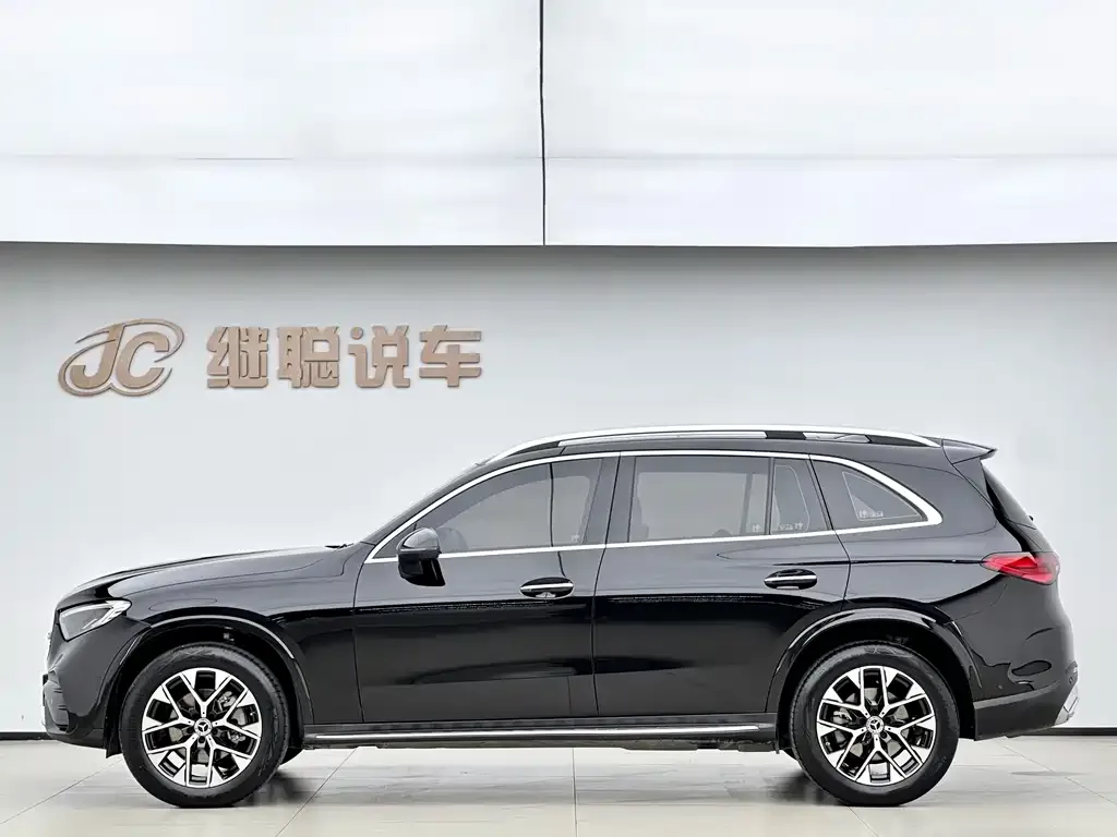 Mercedes-Benz GLC 2024 из CN, фото 3